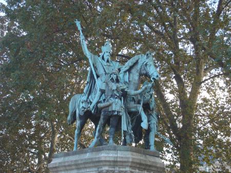 Voici le Roi charlemagne !!!
